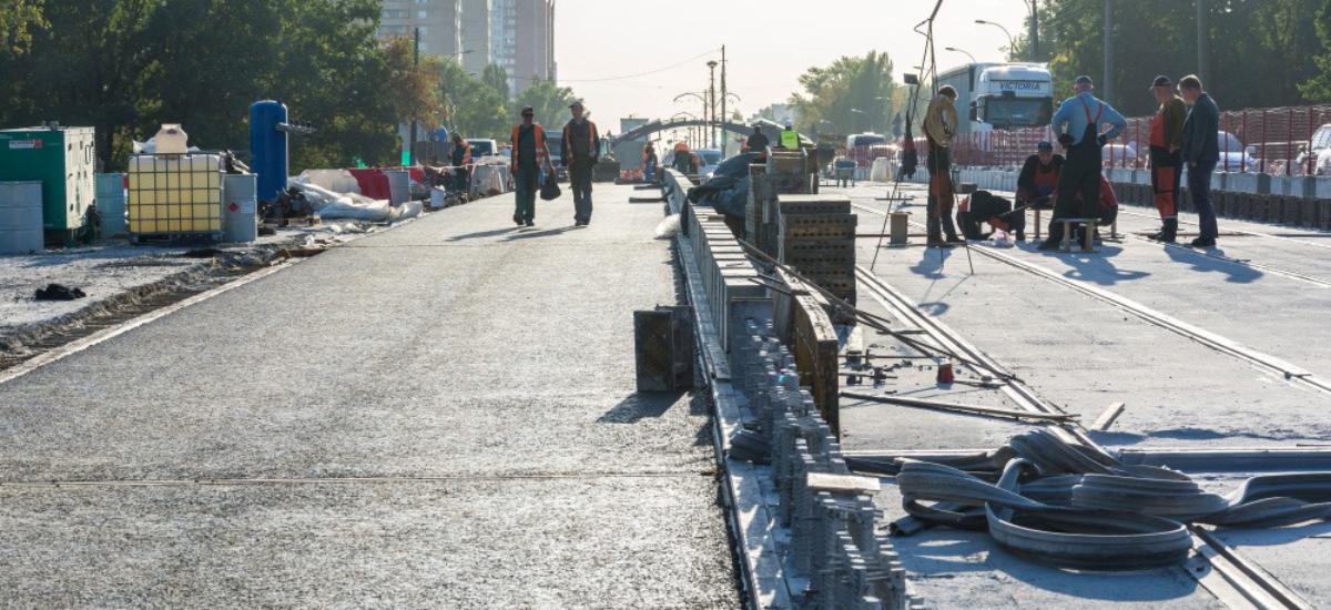 Рух однією смугою Борщагівського шляхопроводу незабаром поновлять