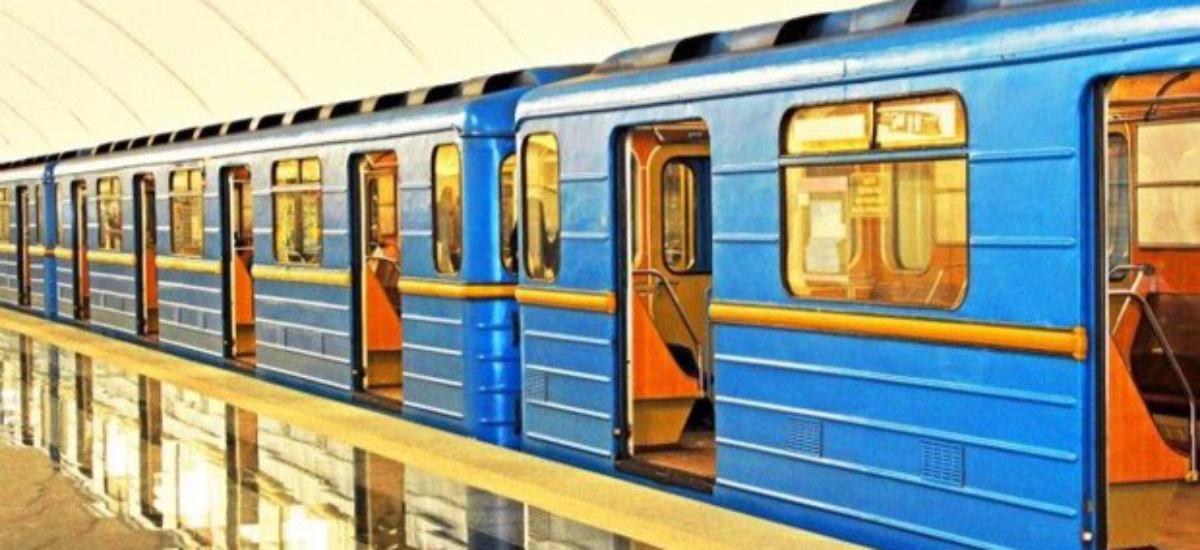 С понедельника в метро ограничат количество пассажиров