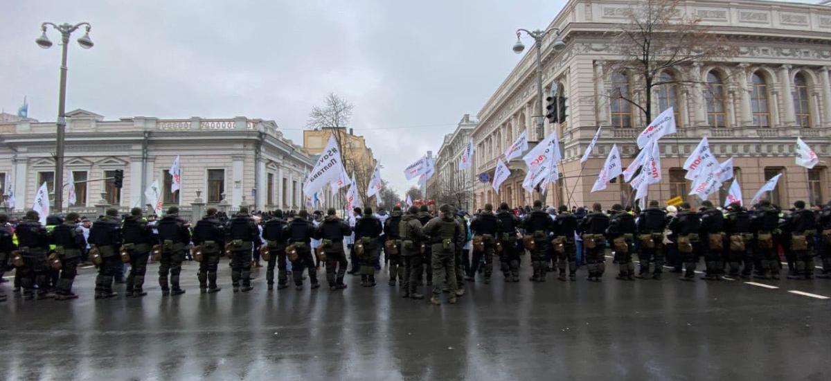 SaveФОП вимагають скасування заборони на підприємницьку діяльність з 8 по 24 січня 2021 року