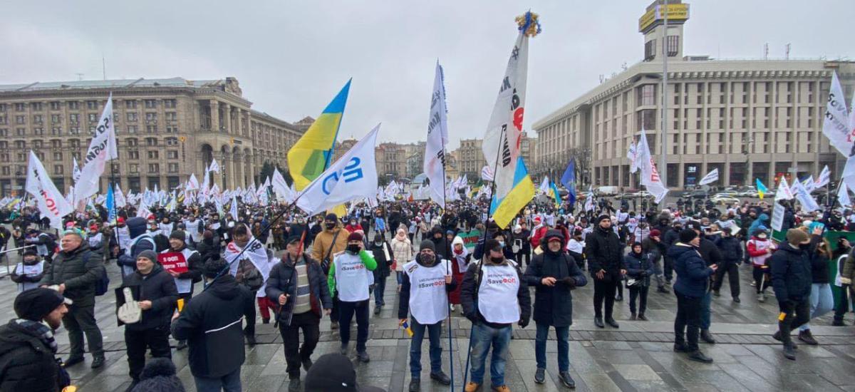 Відбулися перші зіткнення правоохоронців і підприємців в центрі столиці