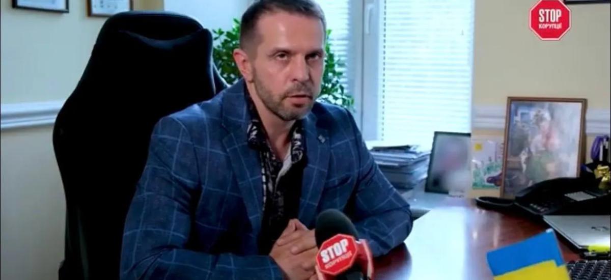 Штурм без ордера і "слід Медведчука": як маєток на Печерських пагорбах два роки переходить із рук у руки?