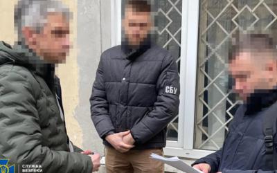 Першому заступнику директора Департаменту містобудування та архітектури КМДА повідомили підозру у підробці медичних документів