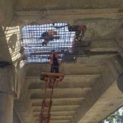 Киевлянам показали состояние "уставшего" Южного моста