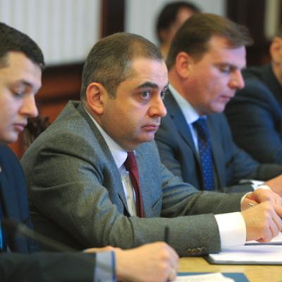 НАБУ опинилося в центрі міжнародного скандалу: знайдено секретні матеріали про Углаву