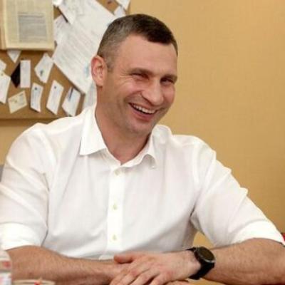 Аукціони з одним учасником та номінали за 2 тисячі гривень: як у команді Кличка приватизували комунальні об'єкти